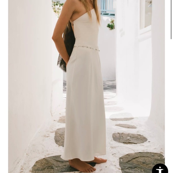 Zara Cream Midi Skirt - Picture 2 of 3